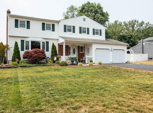 627 Paxson Ave, Hamilton, NJ 08619