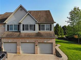 6692 Mine Dr, Macungie, PA