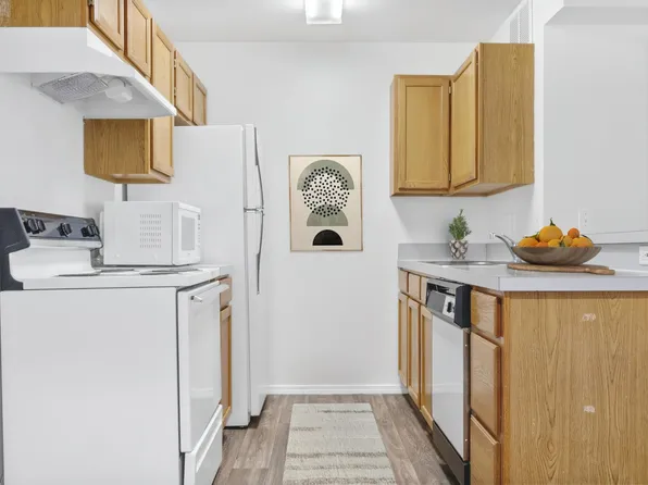 Gladewater Apartments, 2072 N Gladewater Ave #2074, Meridian, ID 83646