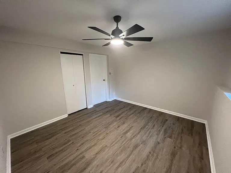2824 Henslowe Dr — Photo 41