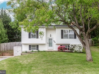 918 Century St, Hampstead, MD 21074