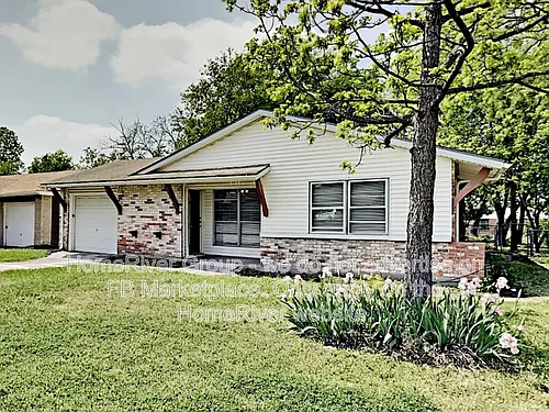 4345 Chestnut Dr Photo 1