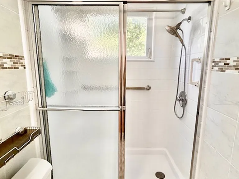 1010 Kennon Ct — Photo 12