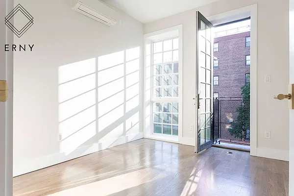 Rented by ERNY LLC | media 7