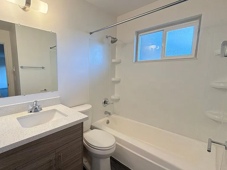 Sylvan Court — Photo 17