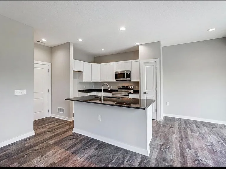 349 Lenell Loop — Photo 4