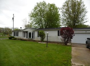 7570 E 625 S, Wolcottville, IN