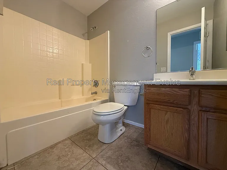 11728 W Avenida Del Sol — Photo 21