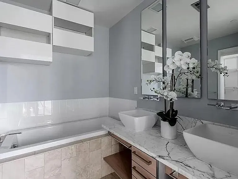 2768 W 22nd Ave — Photo 18