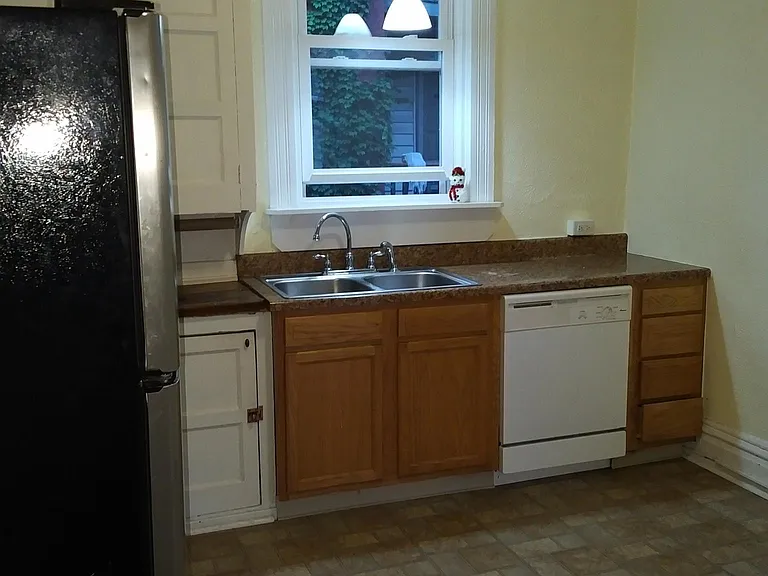 Large, Eat-in kitchen