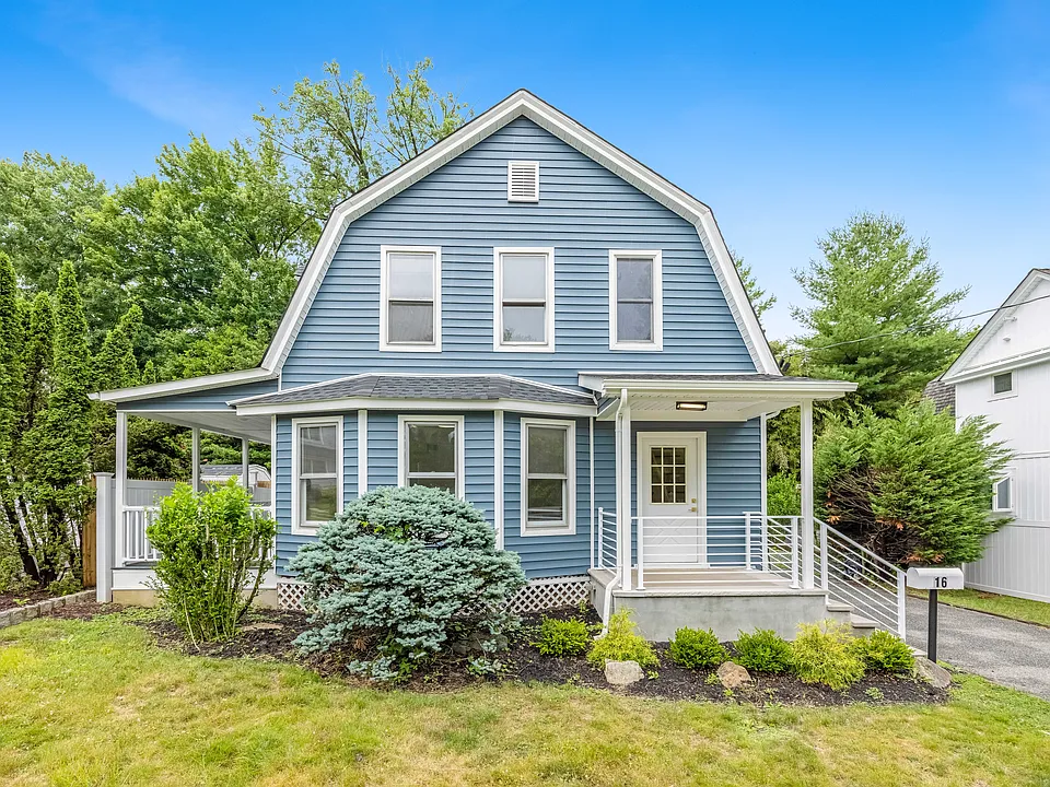 16 Clarke St