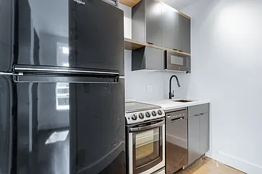 Rented by Safdie Realty Group