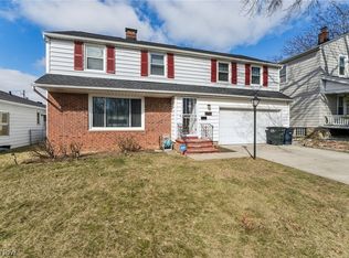 5039 Fairlawn Rd, Lyndhurst, OH 44124