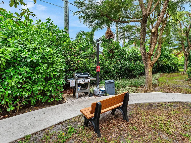 1210 Tuscany Way — Photo 49