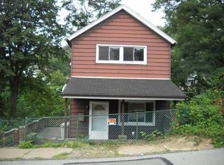 1707 Terrace St, Braddock, PA 15104