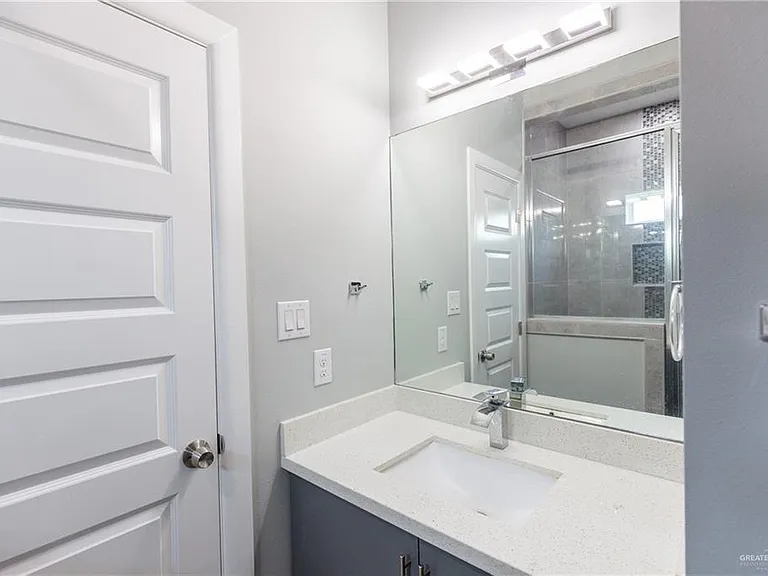 2902 Sabercat Ave #4 — Photo 8