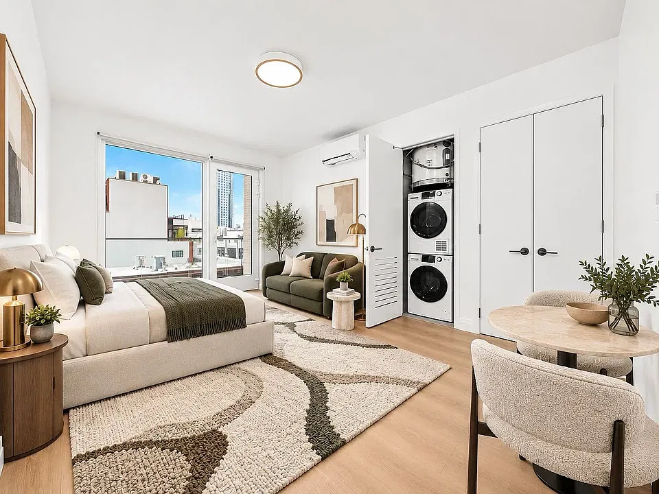 229 Wythe Ave #303