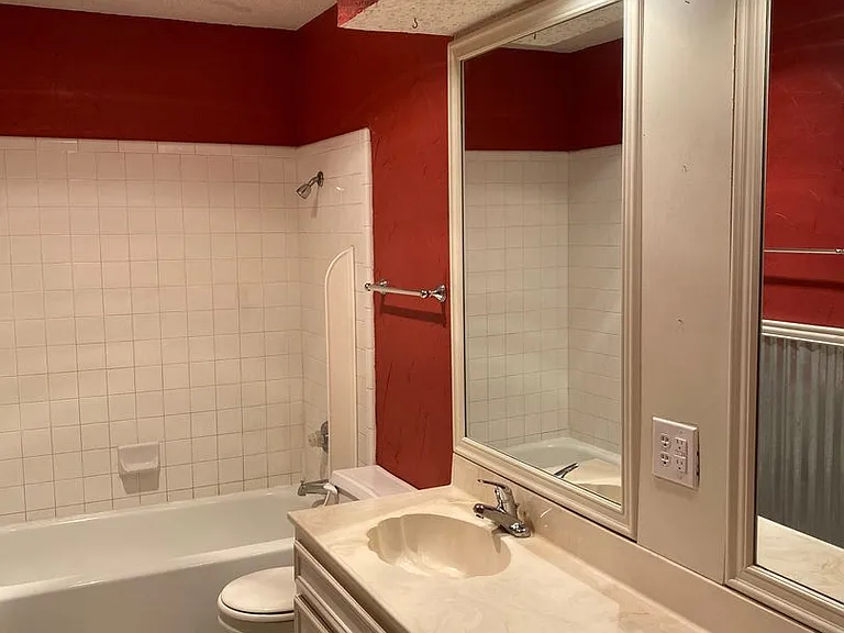 9303 Flint Ave — Photo 4