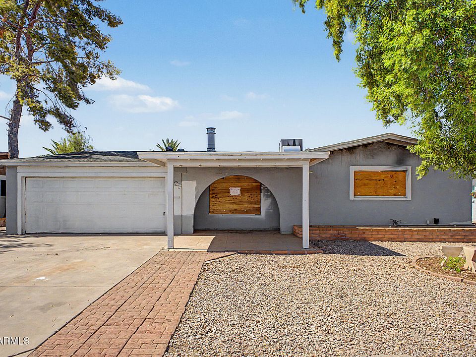 1st image of 1825 E LA DONNA Drive