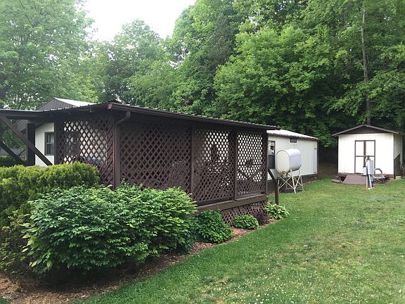 Back porch, detached shed