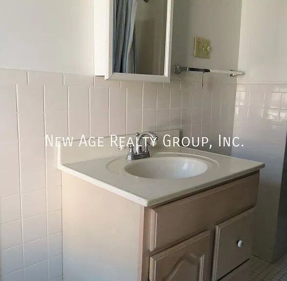 3510 Hamilton St #3E — Photo 8