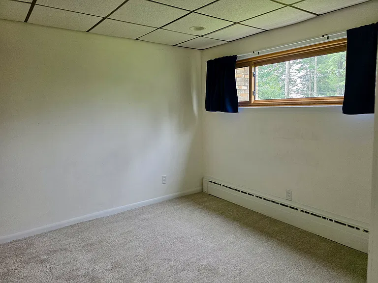 114 W Buffalo St — Photo 16