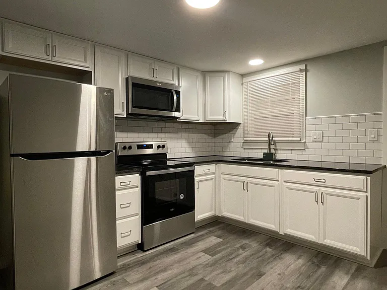 108 Clinton St #2 — Photo 5
