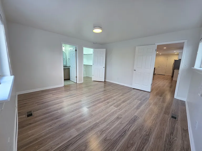 326 N Escalante Dr #B — Photo 7