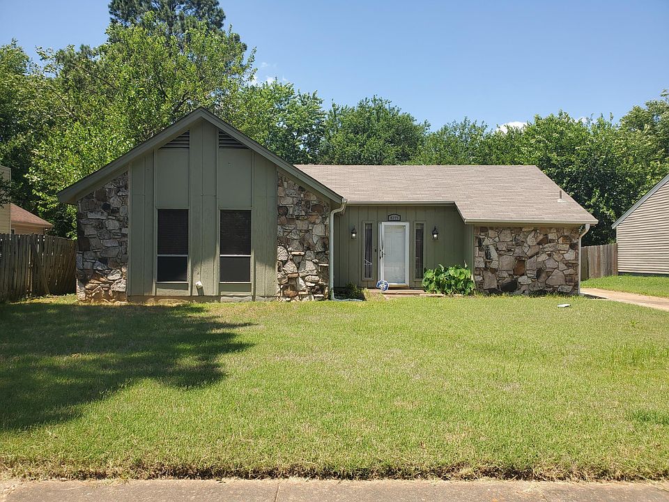 1st image of 4175 Rosewind Cir #38141-4175