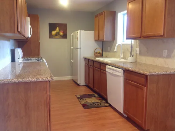 7427 Tanager St, Houston, TX 77074