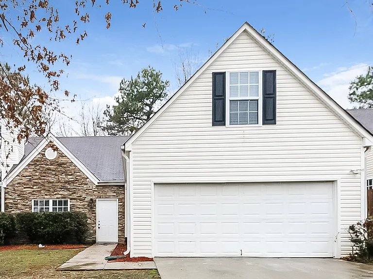 8131 Wynfield Dr — Photo 1