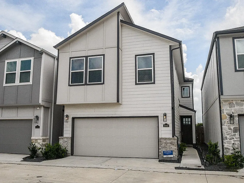10047 Cloud Mist Dr