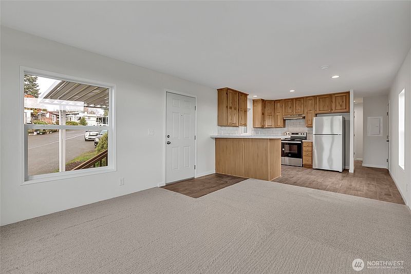 5th image of 3431 S 181st Place #144