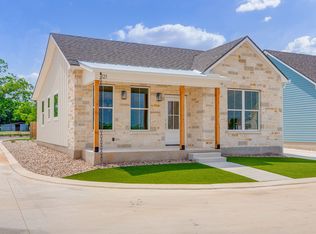 802 S Creek St UNIT 121, Fredericksburg, TX 78624