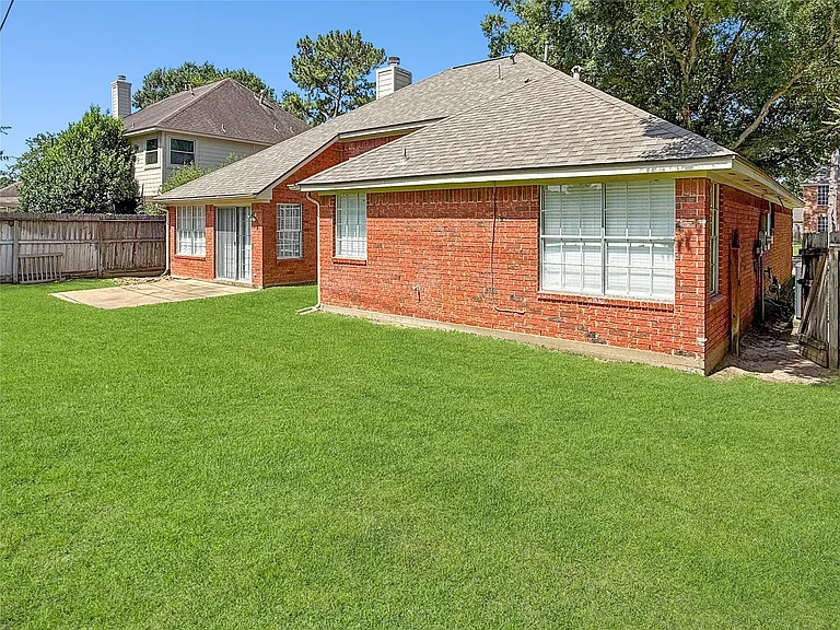 12414 Logan Mill Dr — Photo 27