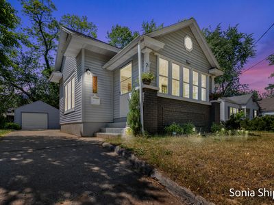 1302 Ballard St SE, Grand Rapids, MI, 49507