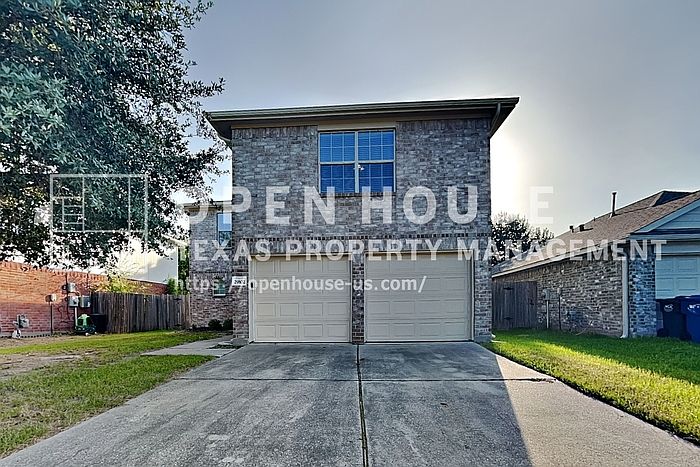 1st image of 29102 Fox Fountain Ln