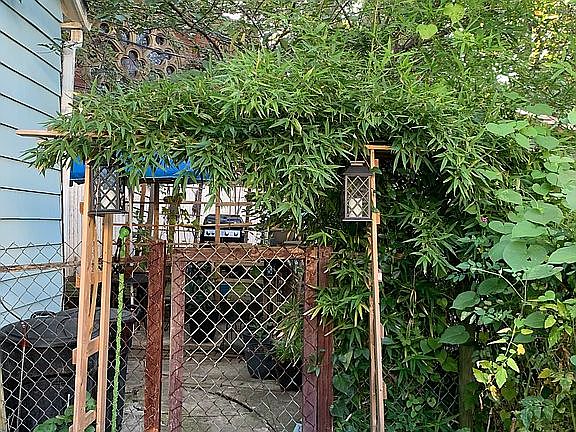 Side Garden