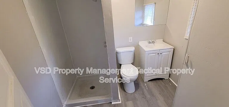7523 Aetna Rd — Photo 6