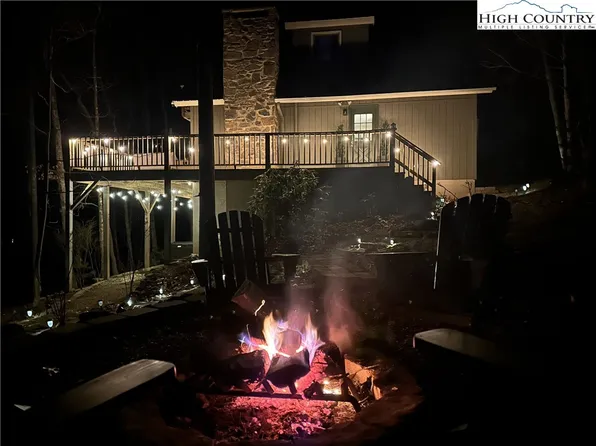 216 Saddle Lane, Deep Gap, NC 28618