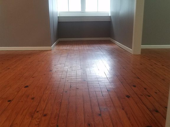 5th image of 1523 S Ash Ave