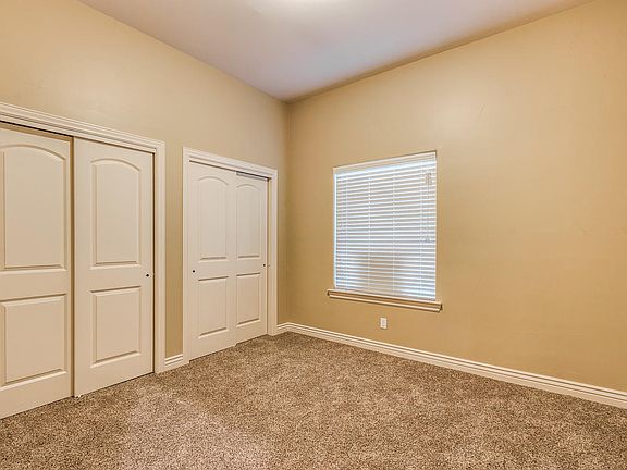 2nd image of 361 Playa Vista St