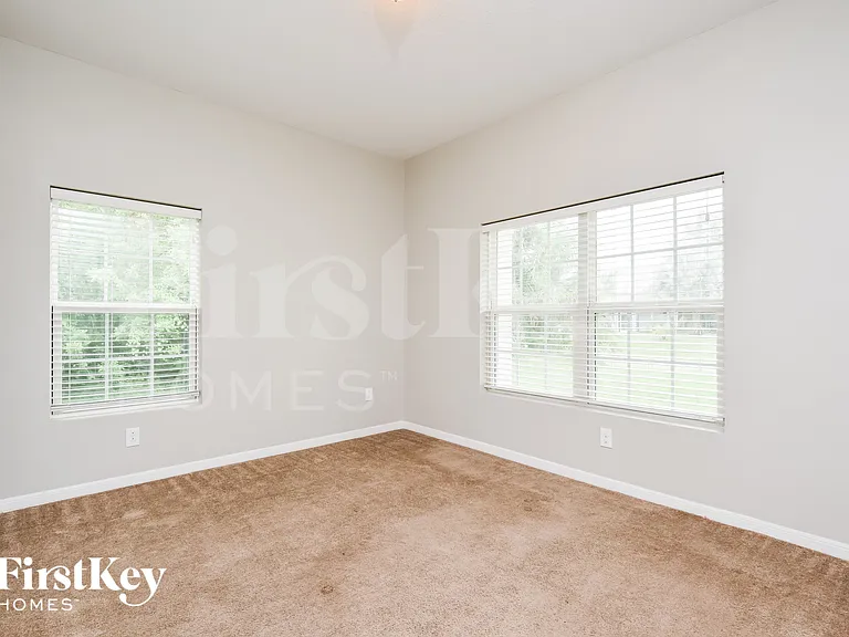 2466 Altoona Ave — Photo 11