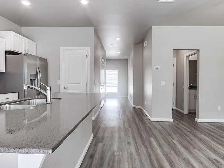 2641 Cedar Tree Rd — Photo 8