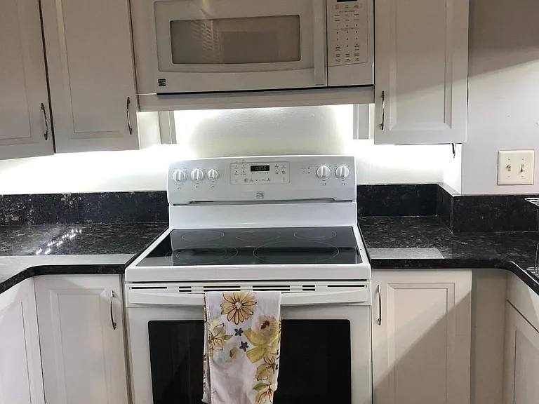 175 Briarcrest Dr #106 — Photo 9