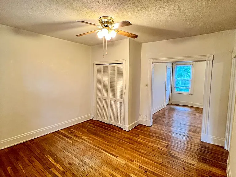 3024 Stuart Ave — Photo 10