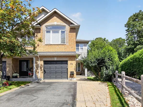 174 Talltree Cres, Ottawa, ON K2S 0B1