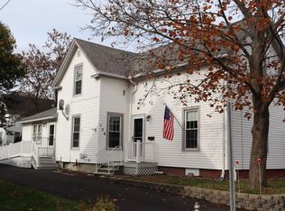 136 Parkview Ave, Bangor, ME 04401