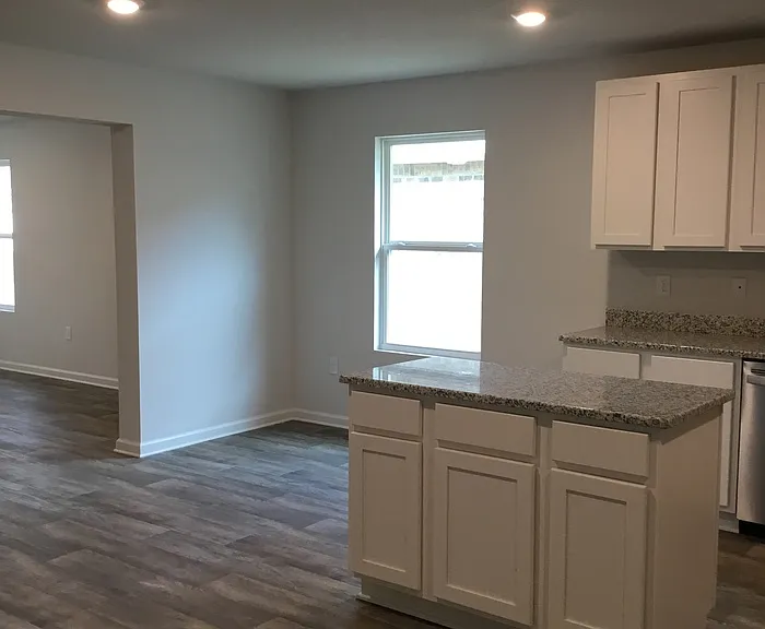 7416 Oak Lake Blvd — Photo 9