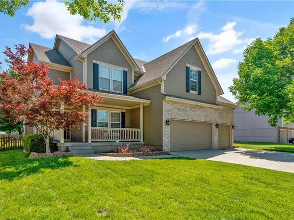 2208 NE Janessa Dr, Blue Springs, MO 64029